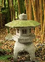 Kodai-Yukimi-lanterne-japonaise-Granit-H--80-cm.webp